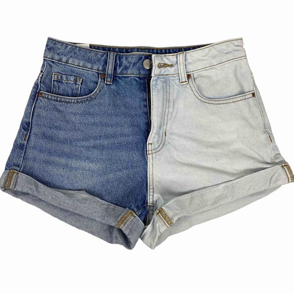Pacsun Two-Tone Mom Short size 25